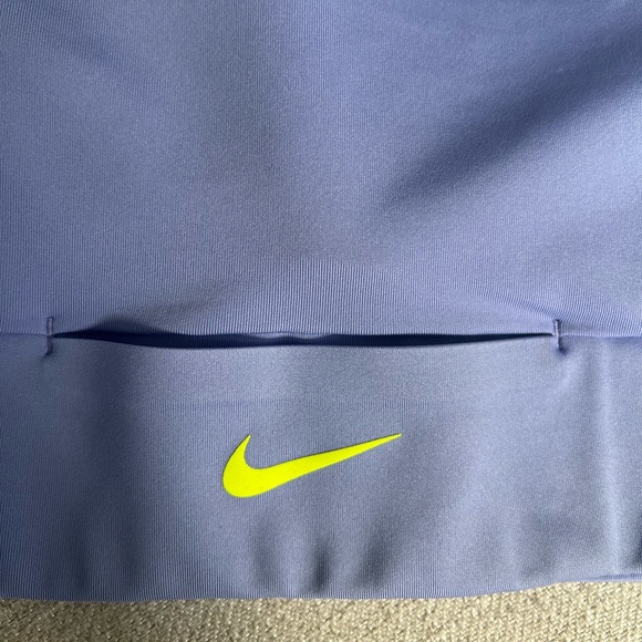 Nike Sports Bra - Size Small - Picture 2 of 5